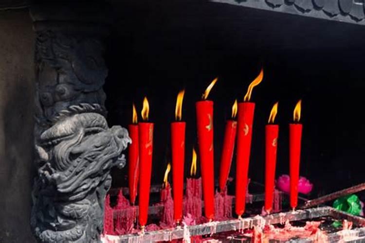 梦见母亲去世自己大哭是什么意思