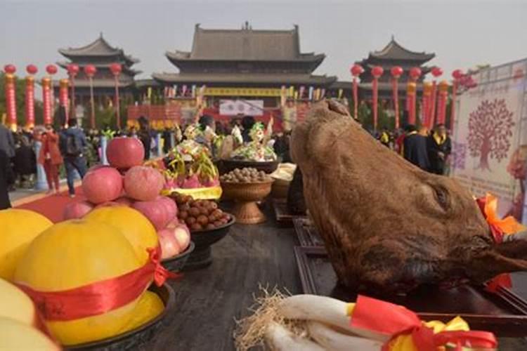 人去世后的第一年要不要烧寒衣 要不要给头年去世的老人送寒衣