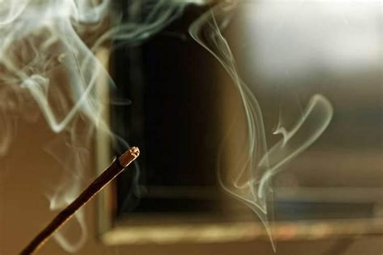 给别人化解事情是需要背因果吗