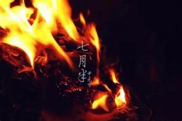 2025年几月出生的蛇最好命
