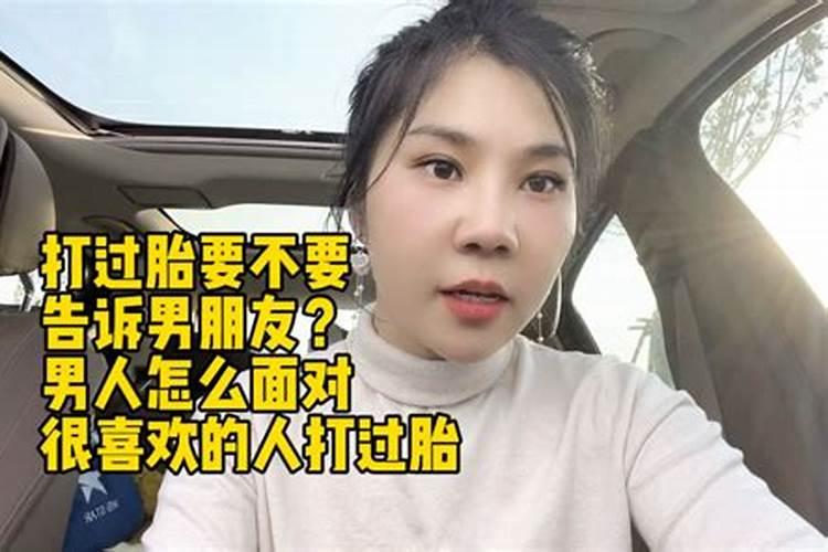 为什么猫会在门口躺下睡觉？