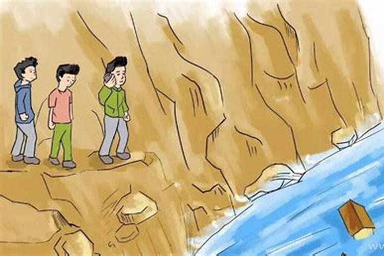 梦见自己来月经了见血了什么预兆