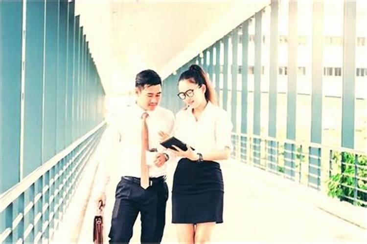 梦见前女友哭了是什么意思？