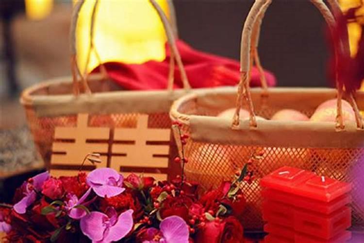 孩子订婚要用男女二人的生辰八字来择日吗,