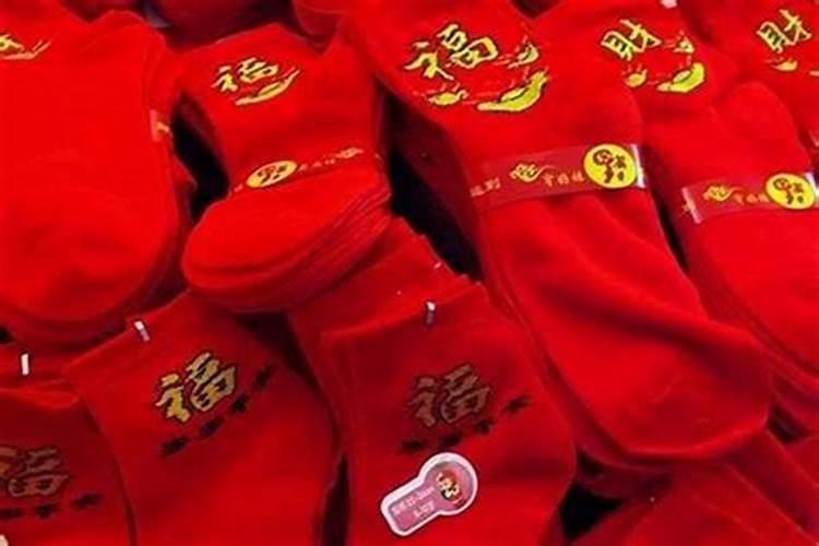 本命年怎样穿搭比较好？