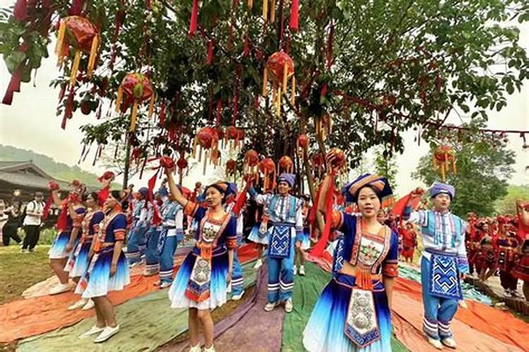 寄哀思祈福佑的中元节 广西少数民族过中元节的风俗