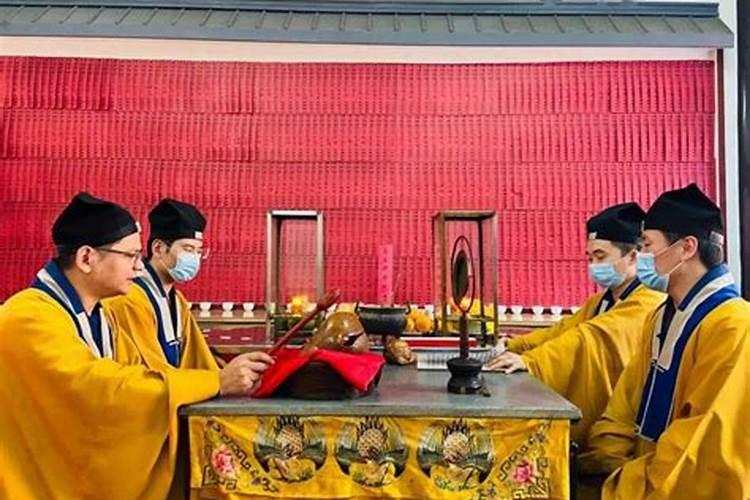 给自己家的冤亲债主在庙里做超度法事效果好吗？