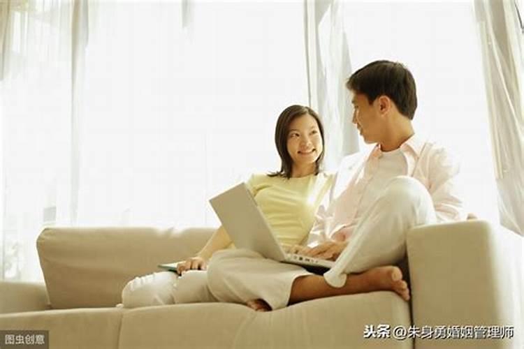 梦见现任老公的前妻跑来杀他