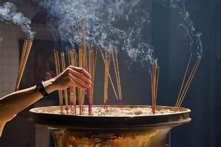 农历十月初一想给去世的亲人烧包袱,但要在包袱上写上自己的名字,还有去 ...