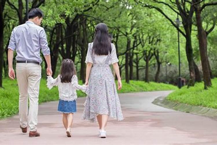 梦见一位漂亮的女人的预兆