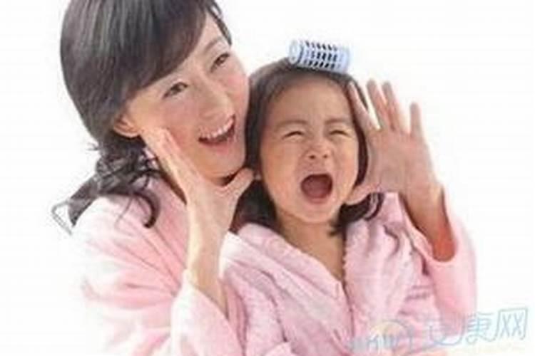 单身的人梦见自己生了个女儿