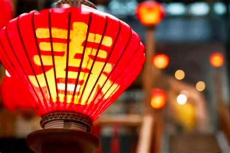 正月初一的风俗是什么