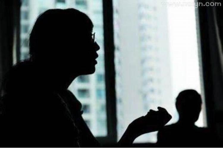 梦见老公和一个男的出轨了是什么意思