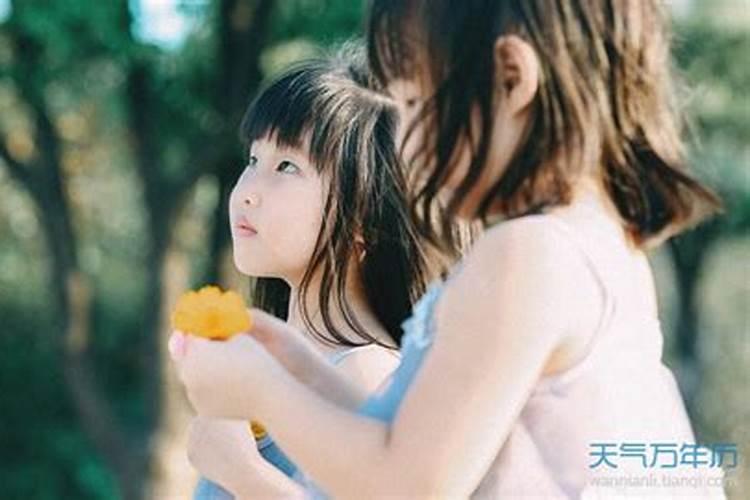 两个属鸡的人在一起合适吗 结婚怎么样？
