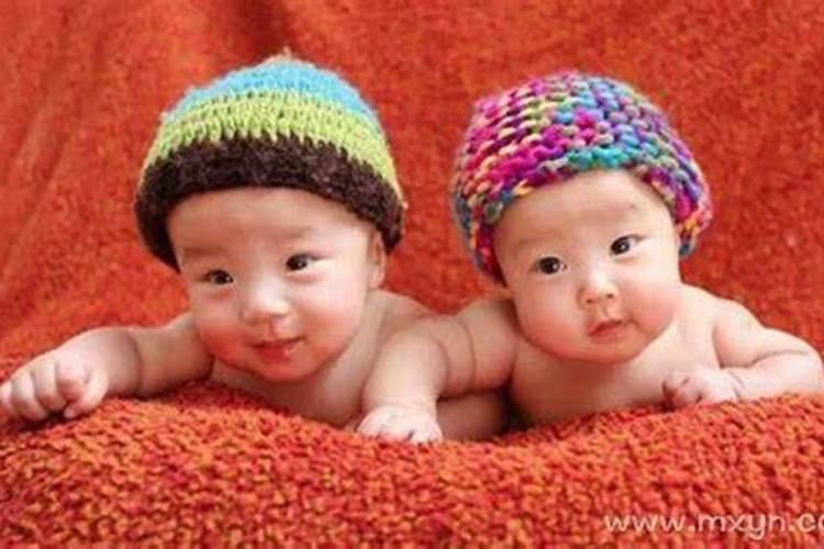 女人梦见自己生了一对龙凤胎有何寓意 预兆