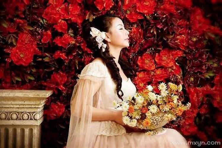 梦见男朋友跟我认识的女人结婚