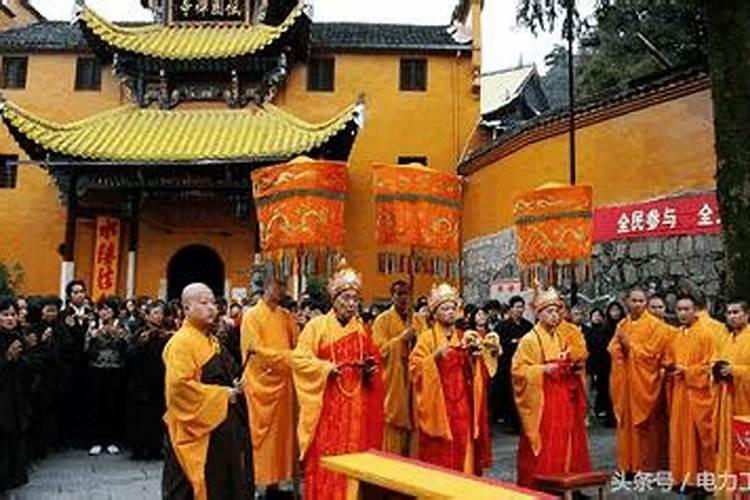 中元节可以去寺庙吗？