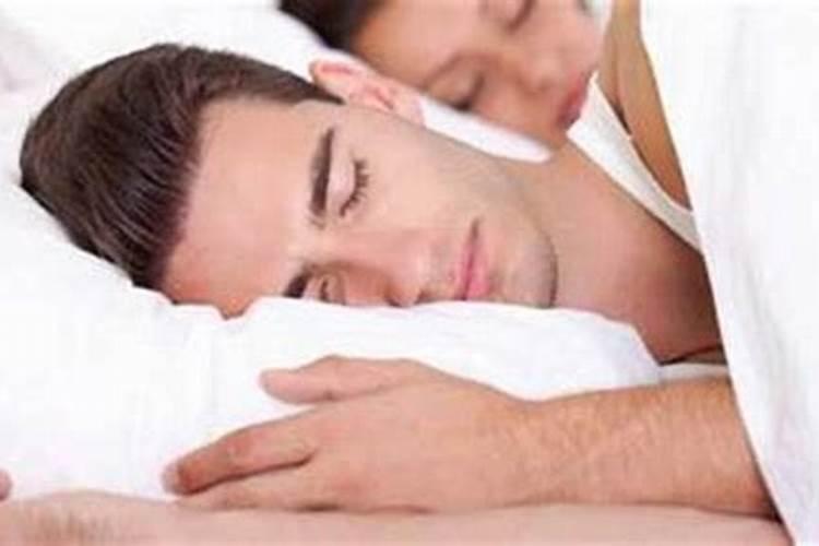 属蛇八月出生命苦 男女一生命运分析？