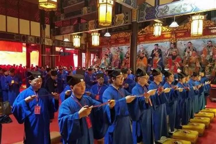 给算命师多少钱合适最好,现在算命一般给多少钱合适