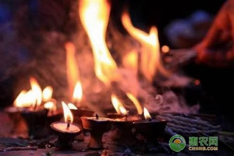 他三姐死一周年他兄弟去给上司路口烧纸有没有说道好不好兄弟给姐姐烧纸...