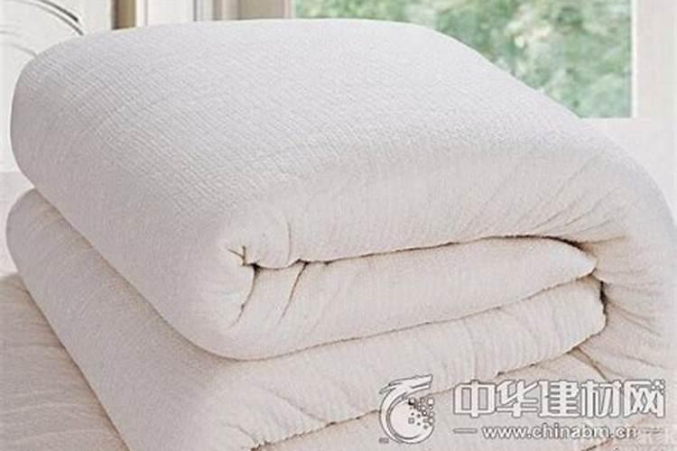 农历十月初一能晒被子么
