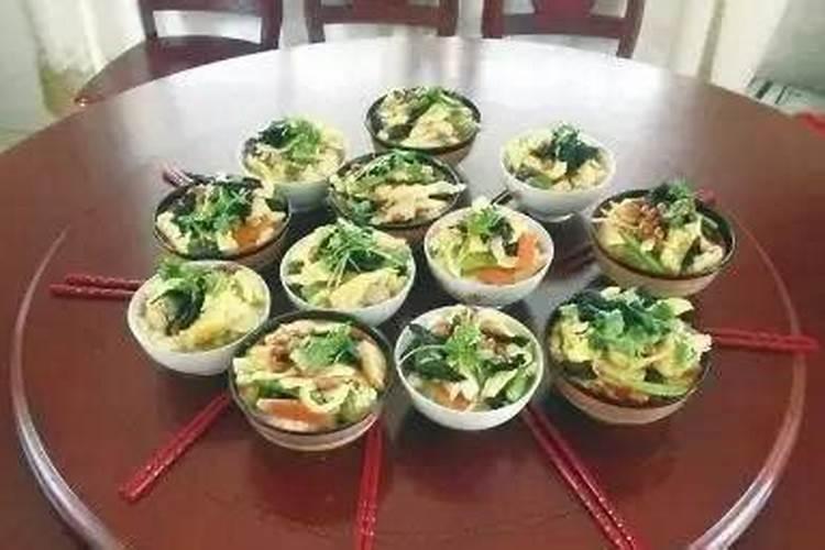 正月初一早饭为什么要吃面条