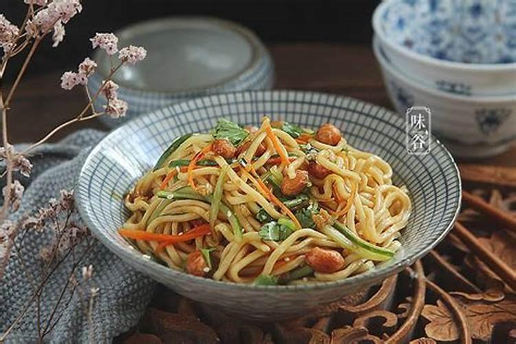 夏至吃什么风俗食物(夏至不只祭神祀祖,还有这些饮食习俗)