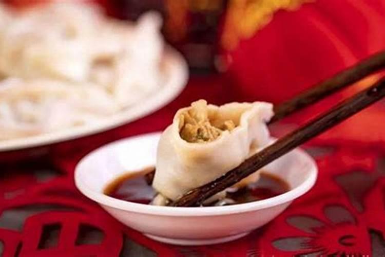 别人说和尚打鼓是什么意思