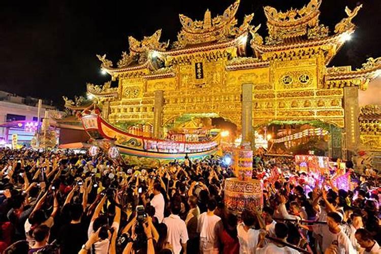过几天就是清明了,台湾人有扫墓的习俗吗