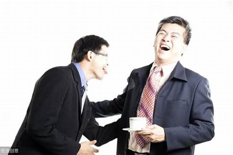 梦见仇人打自己的预兆
