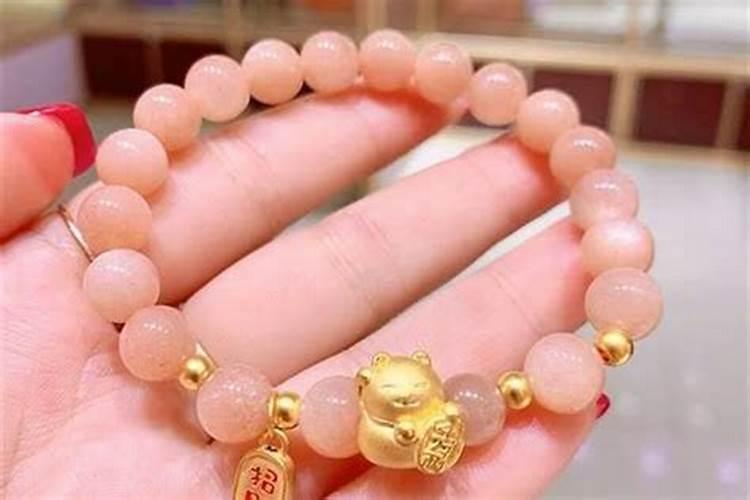 梦见佛教师父死了自己在哭