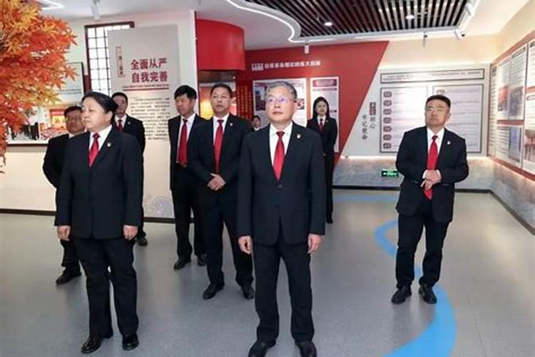 七月的传说是怎么来的？
