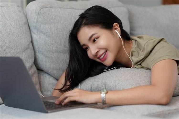 梦见美女向我表白的预兆