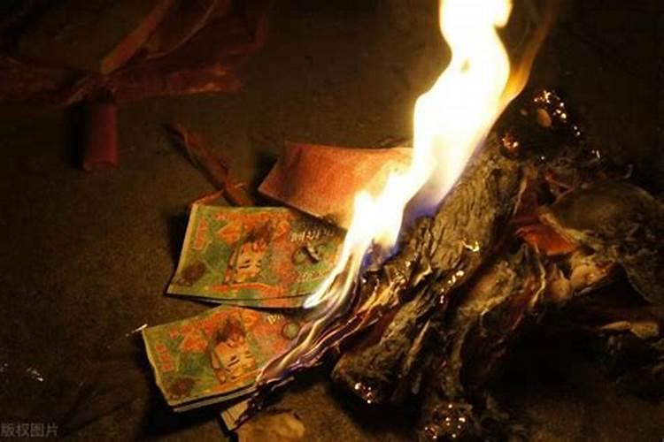 七月十五给老人烧纸什么时候好？