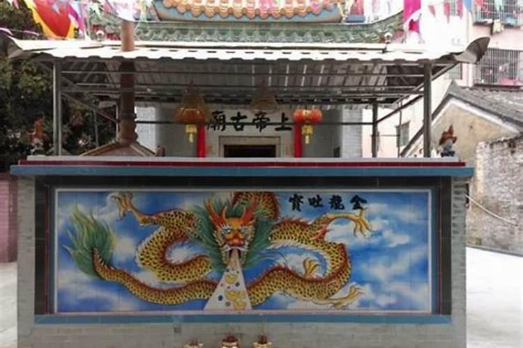 捉妖师和尚和道士有什么不同？