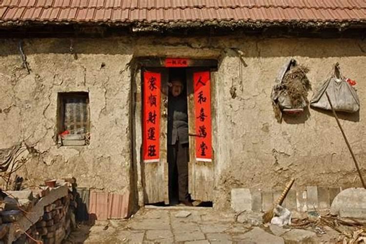 梦见房子破破烂烂的含义