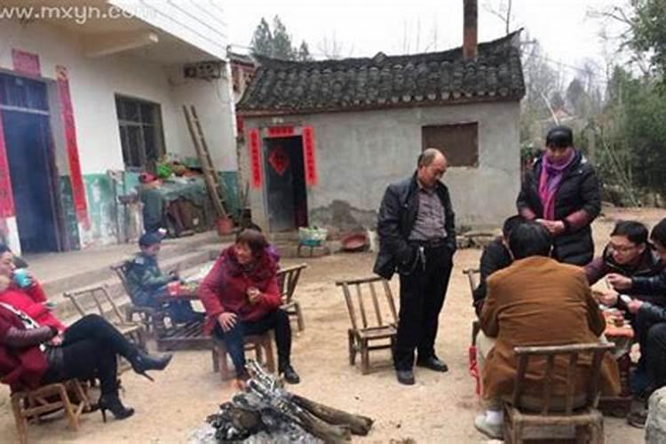 梦见亲戚来家住