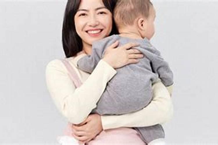 梦见哄着一个小男孩的预兆