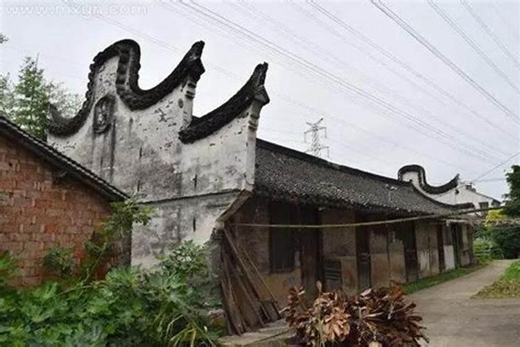 梦见老房子倒塌是什么预兆解梦