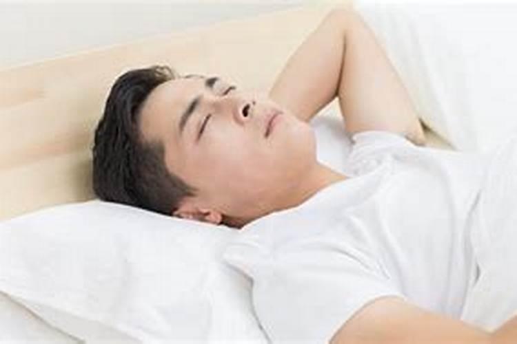 梦见妹妹生了大胖小子还有蛇什么意思？