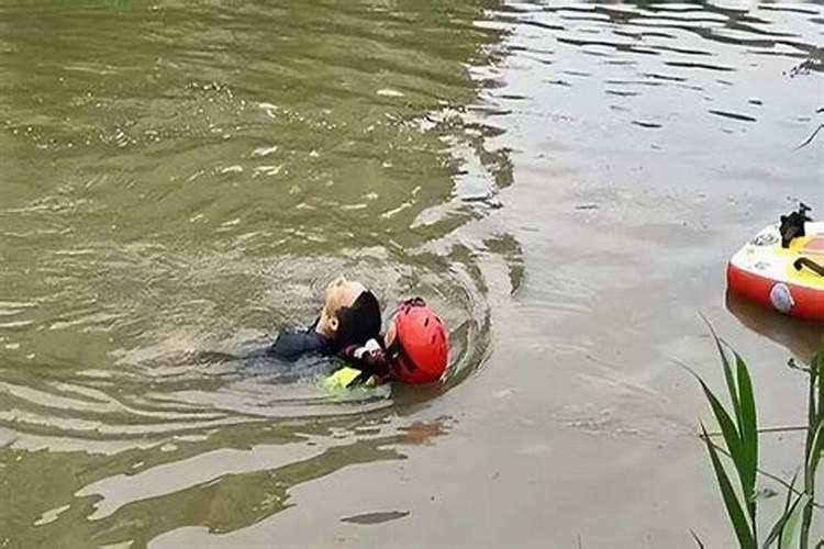 清明扫墓的事件淹死七个人