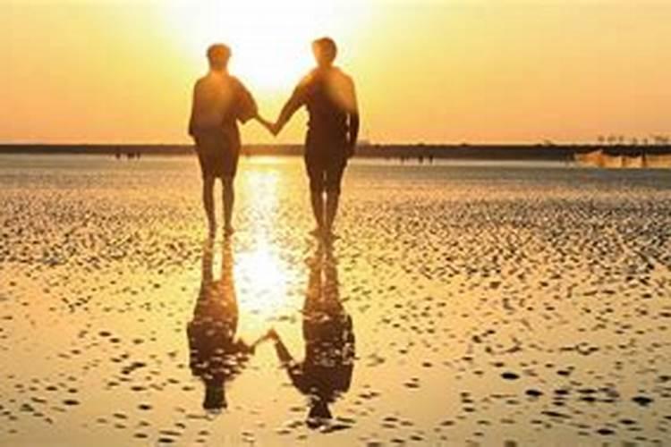 梦见自己老婆和别的男人在一起