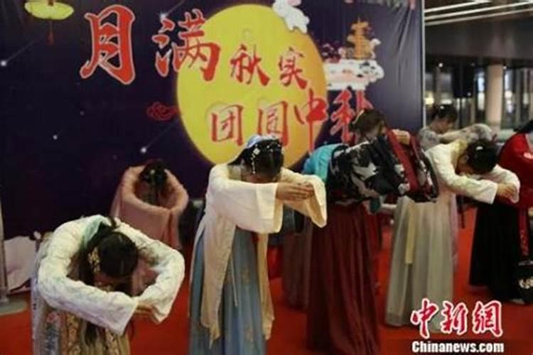 拜月几点开始