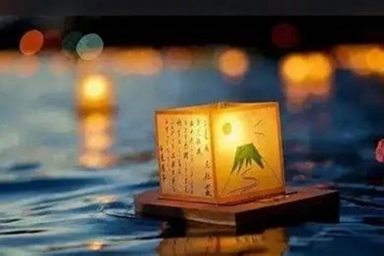 清明在十字路口烧纸有个路人和我说话我该怎么办？