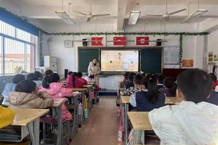 为什么在十字路口烧纸