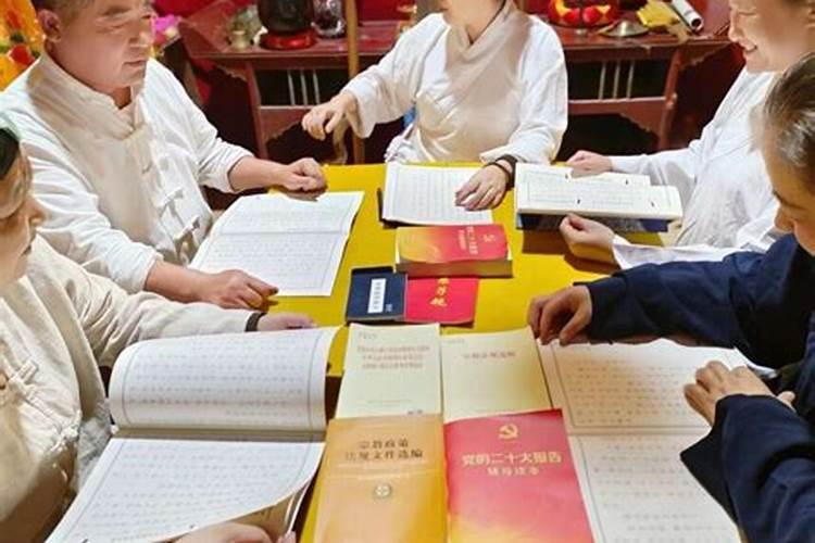 梦见狗吃屎是什么意思