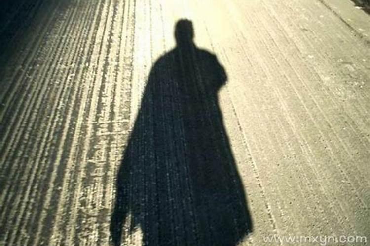 梦见和死了的人说话是什么预兆周公解梦