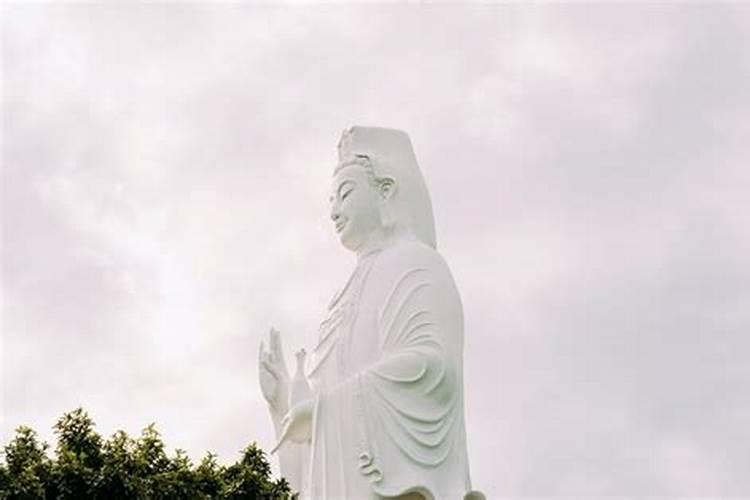 2012龙年农历七月十五四时出生的男 孩起个什么名好,请大师指点百度知 ...