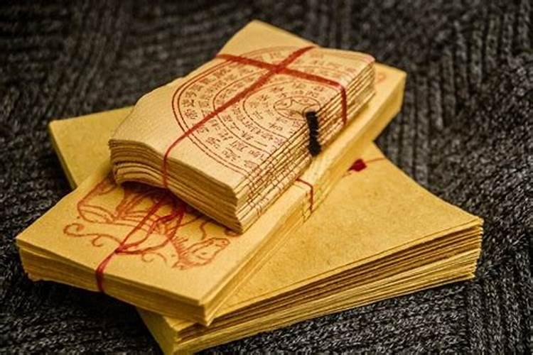 中元节小孩可以去烧纸吗 中元节小孩能去烧纸吗