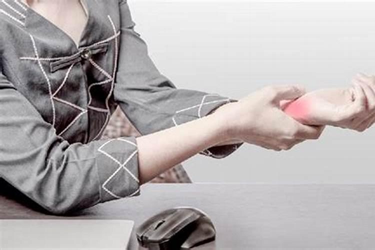 女人梦见手指割破但不疼,女人梦见手指割破流血
